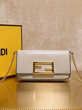 Fendi Medium Leather Shoulder Bag White